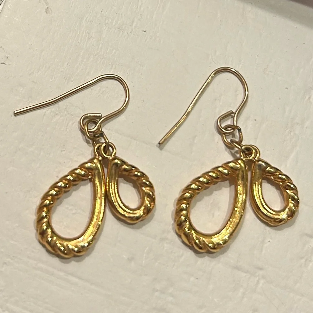 Vintage Sculptural Minimalist Gold Rope Loop Dangle Drop Earrings